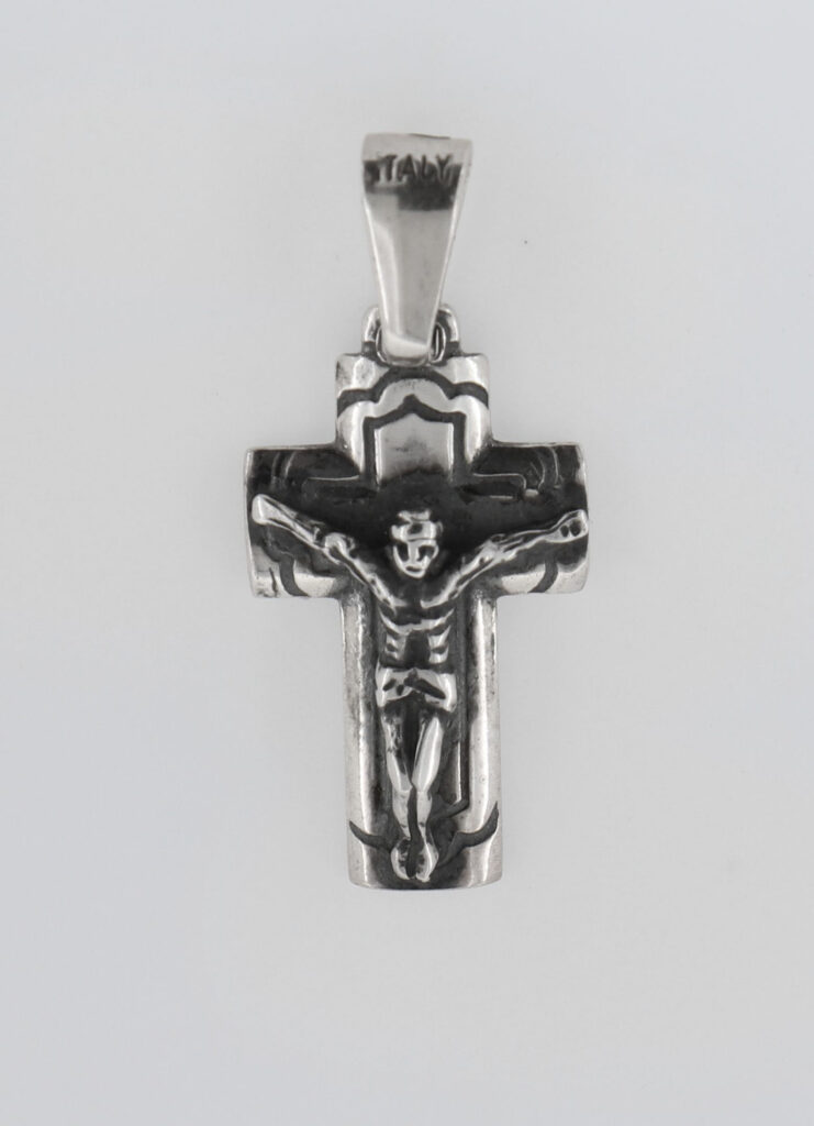 Σταυρός Ασημένιος με εσταυρωμένο