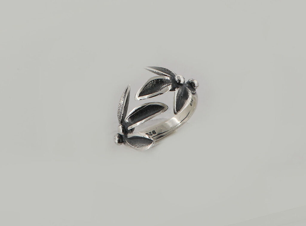 Δαχτυλίδι από ασήμι 925.