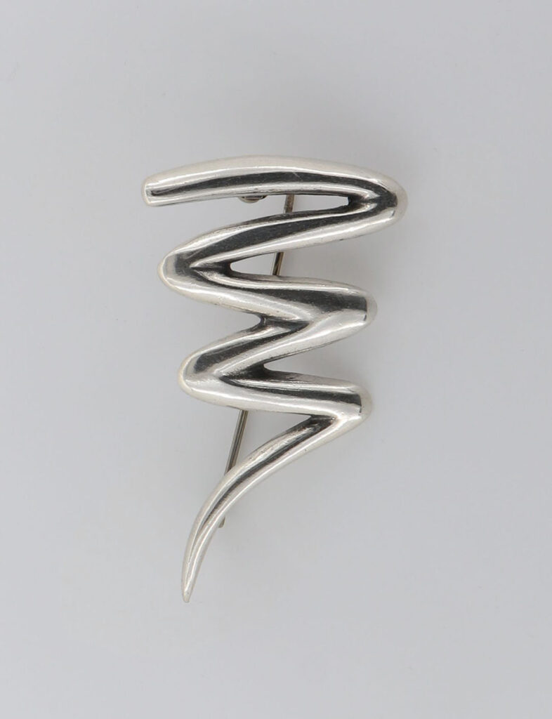 Καρφίτσα Ασημένια με ζιγκ-ζαγκ