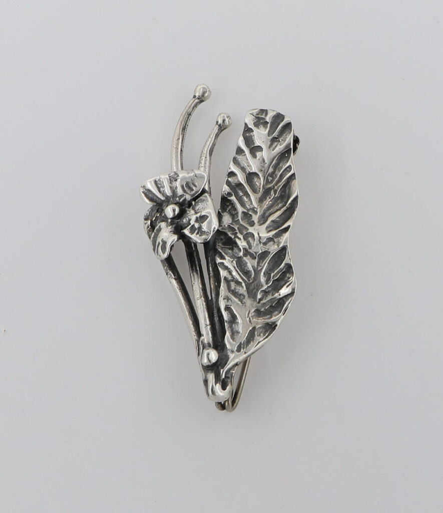 Καρφίτσα Ασημένια με λουλούδι