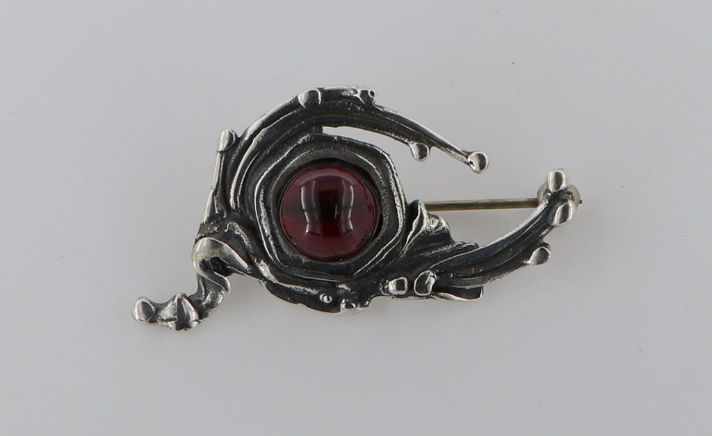 Καρφίτσα Ασημένια κλαδιά με γρανάδα