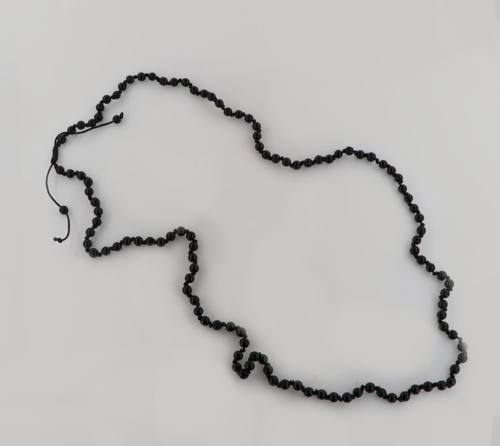 Κολιέ μακραμέ.