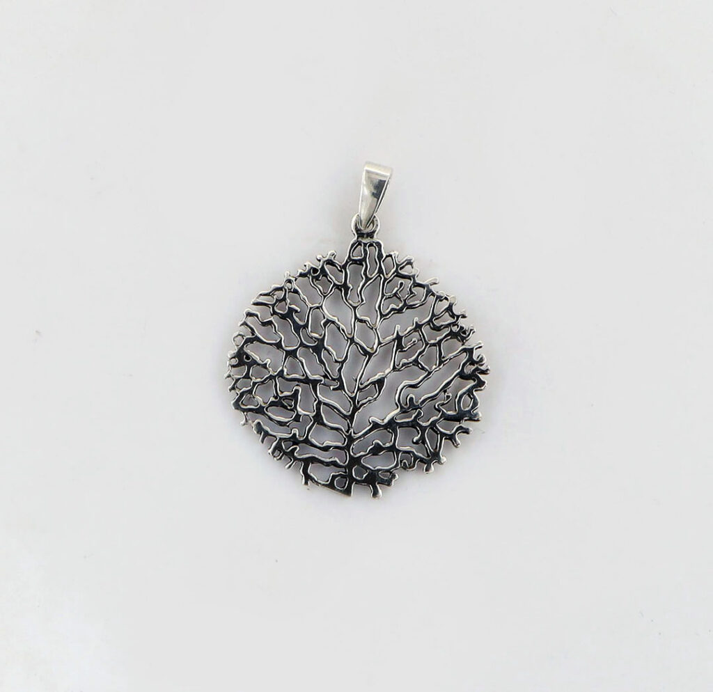 Μενταγιόν από ασήμι 925.